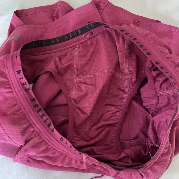 Nike Men’s Running Shorts - Running Division - Picture 3 of 6